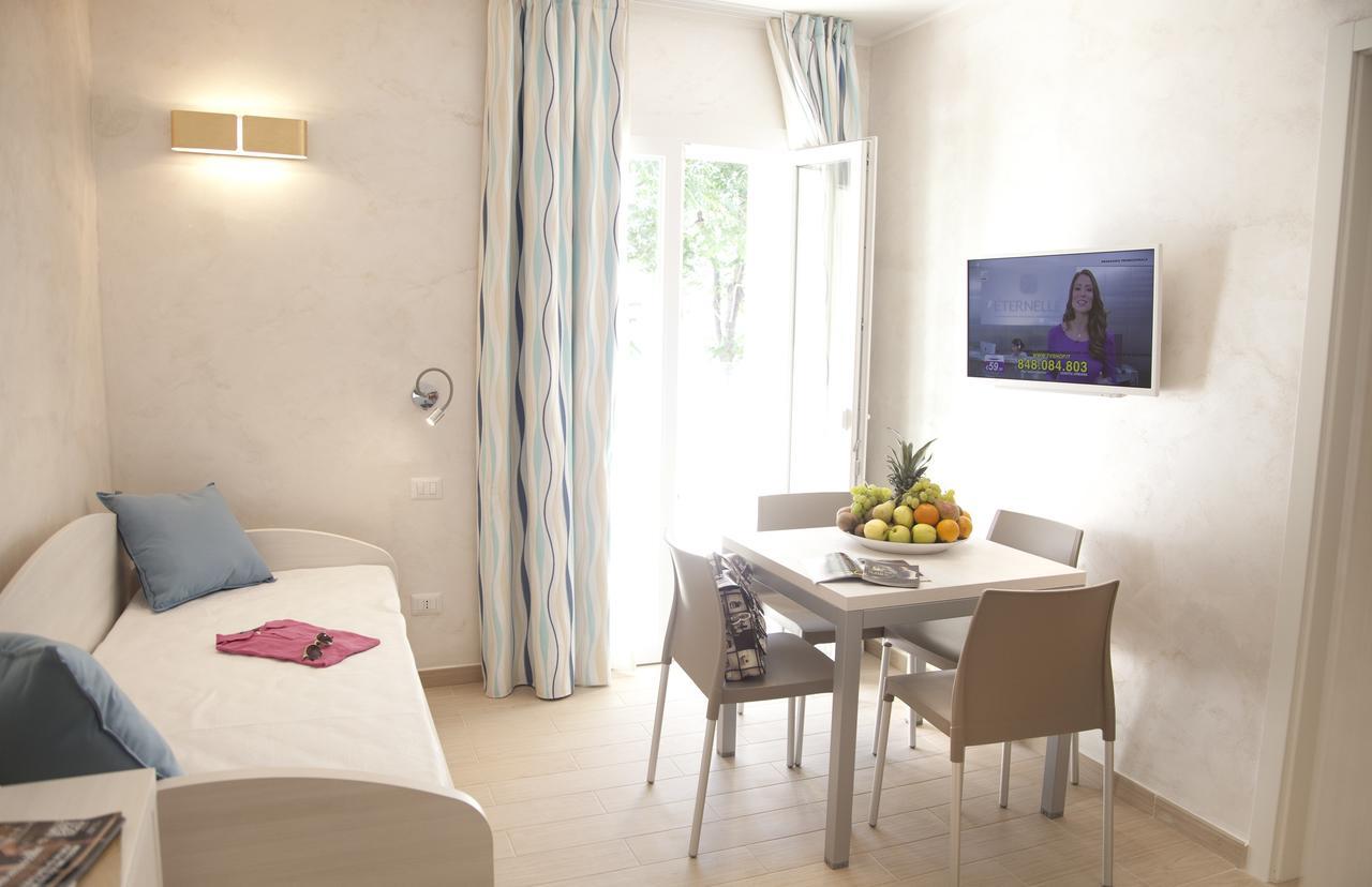 Marina Beach Suite Hotel Rimini Luaran gambar